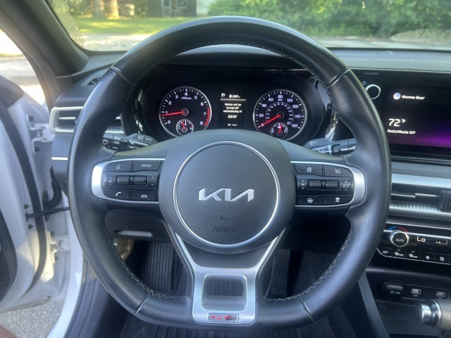 2022 Kia K5 GT-Line photo 10