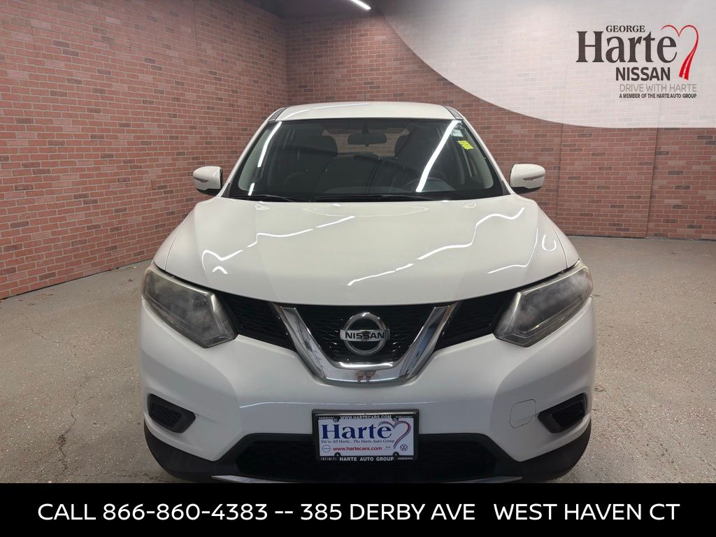 Used 2015 Nissan Rogue S with VIN 5N1AT2MV8FC850412 for sale in West Haven, CT