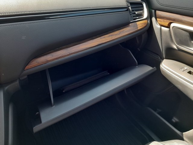 2018 Honda CR-V Touring photo 34