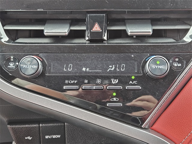 2024 Toyota Camry XSE V6 photo 22