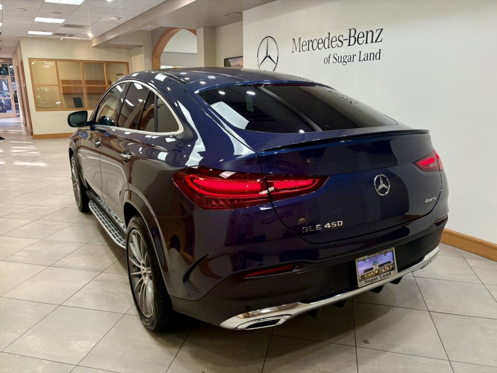 2026 Mercedes Benz GLE 450 4MATIC photo 3