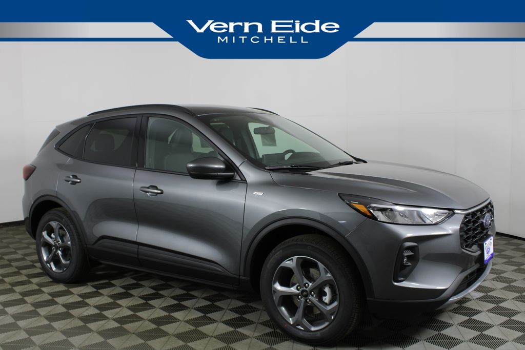2026 Ford Escape ST-Line Select's photo