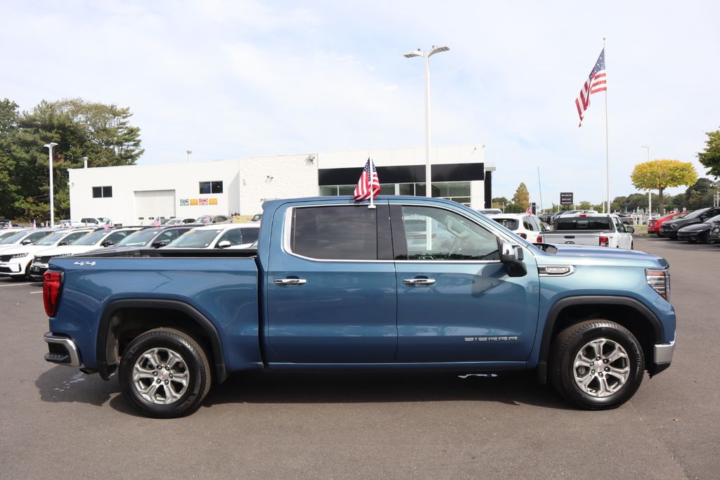 2024 Gmc Sierra 1500 SLT photo 4