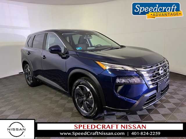 2025 Nissan Rogue SV's photo