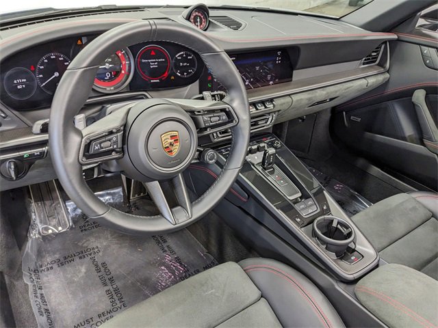 2024 Porsche 911 GTS photo 4