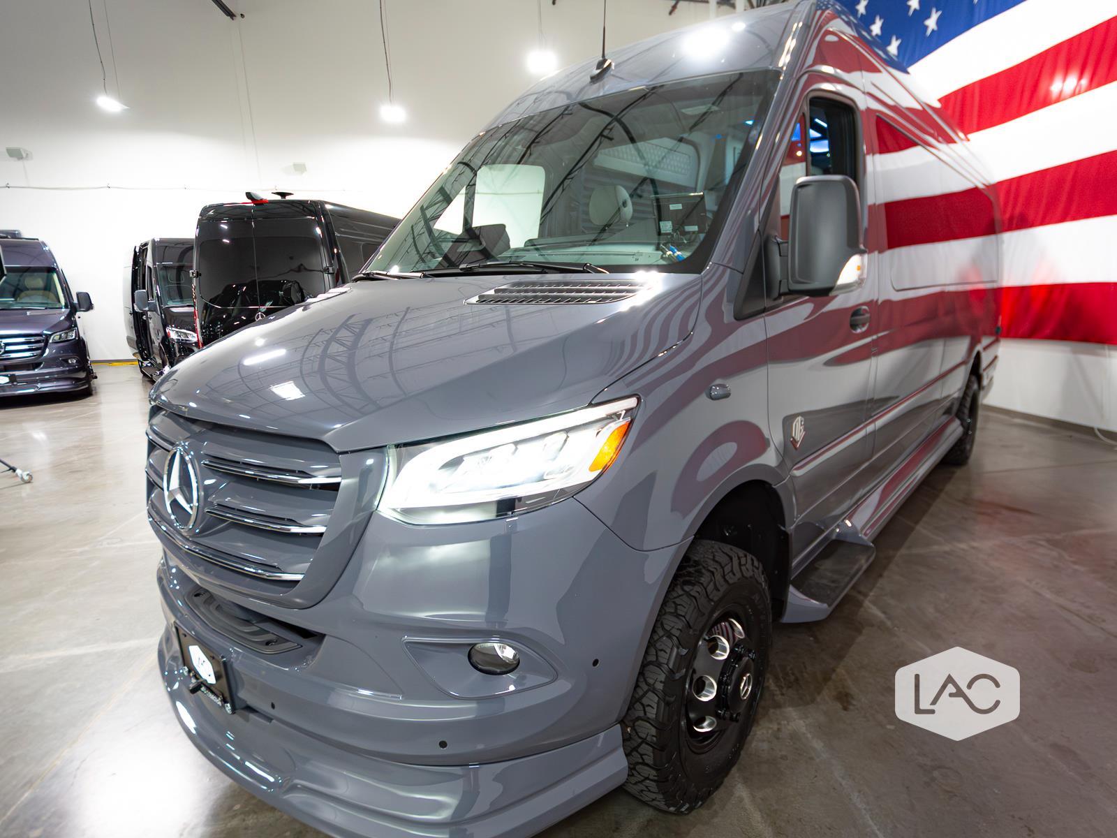 2025 Mercedes Benz Sprinter 3500 photo 23