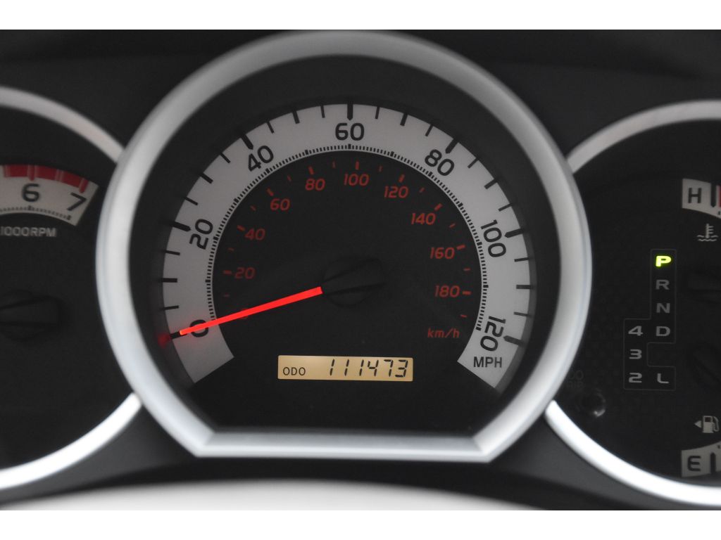 2013 Toyota Tacoma Base V6 4x4 photo 17