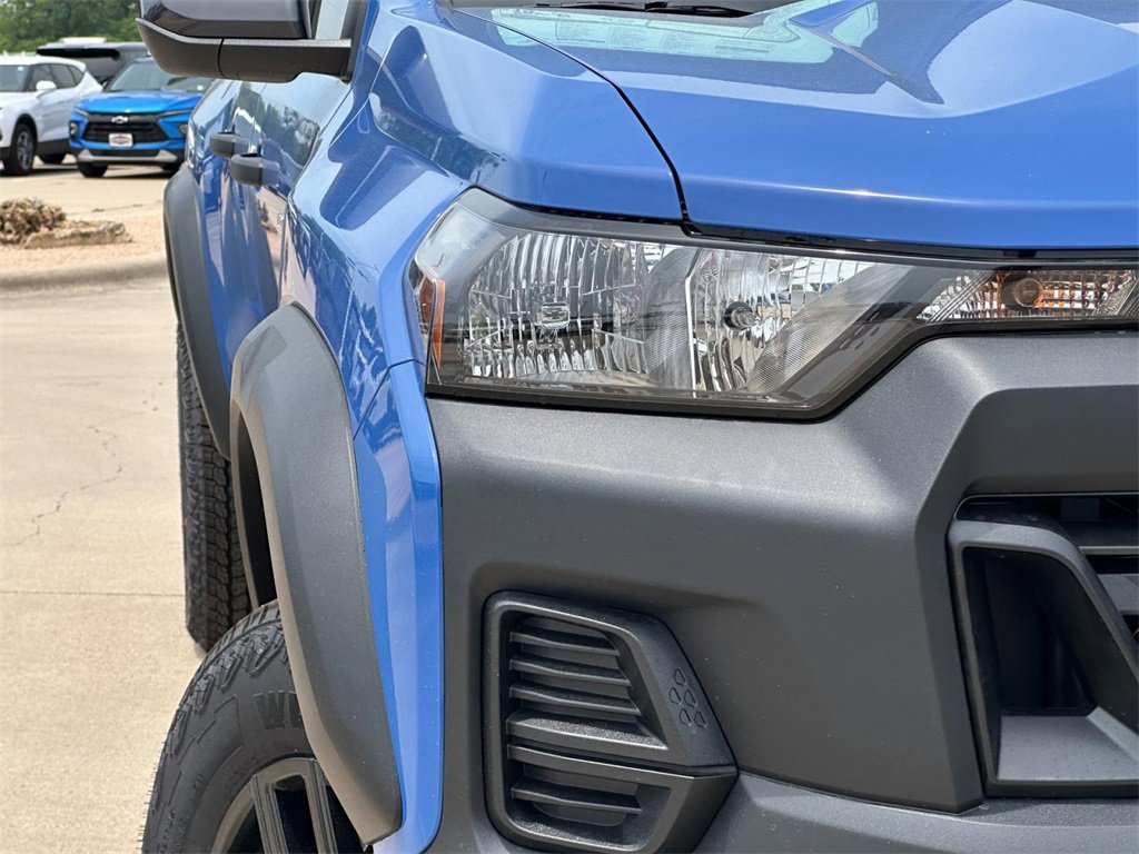 2025 Chevrolet Colorado Trail Boss photo 4