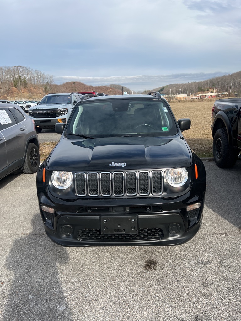 2021 Jeep Renegade Jeepster's photo