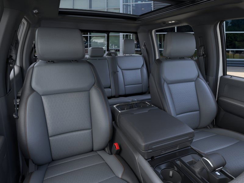 2025 Ford F-150 Lightning Lariat photo 10