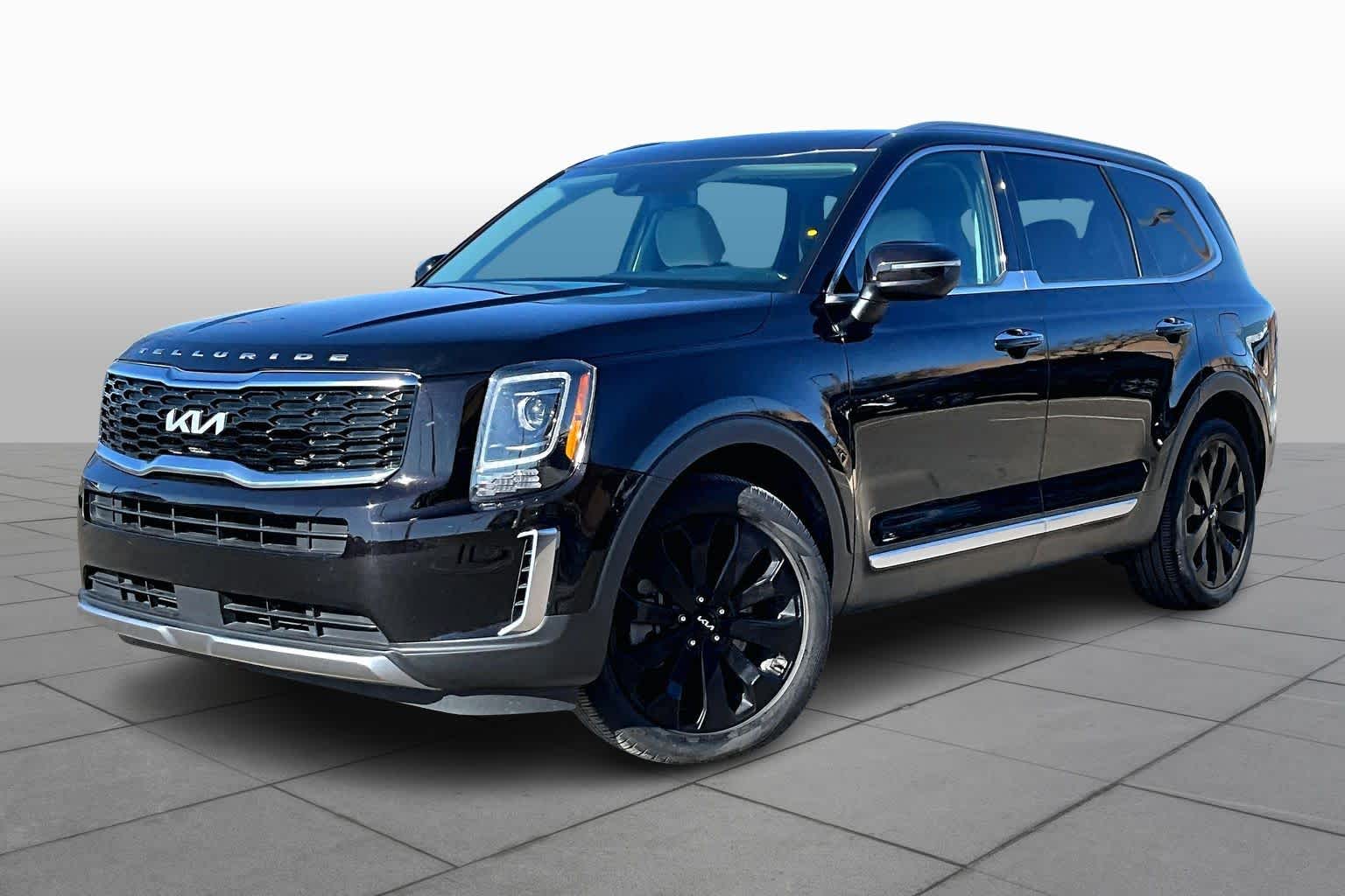 2022 Kia Telluride S's photo