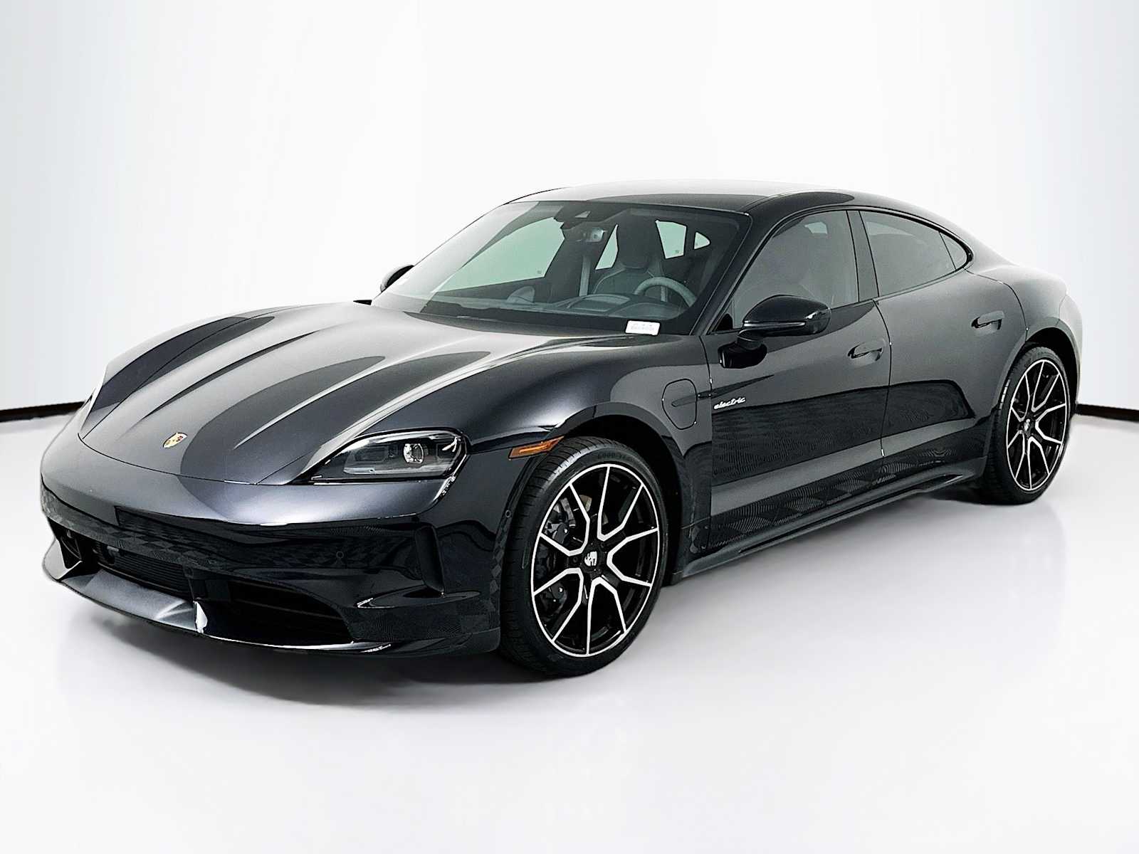 2025 Porsche Taycan Base's photo