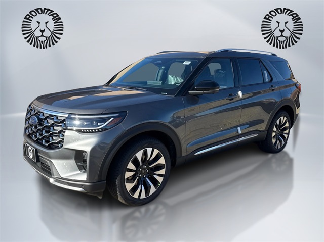 2026 Ford Explorer Platinum's photo