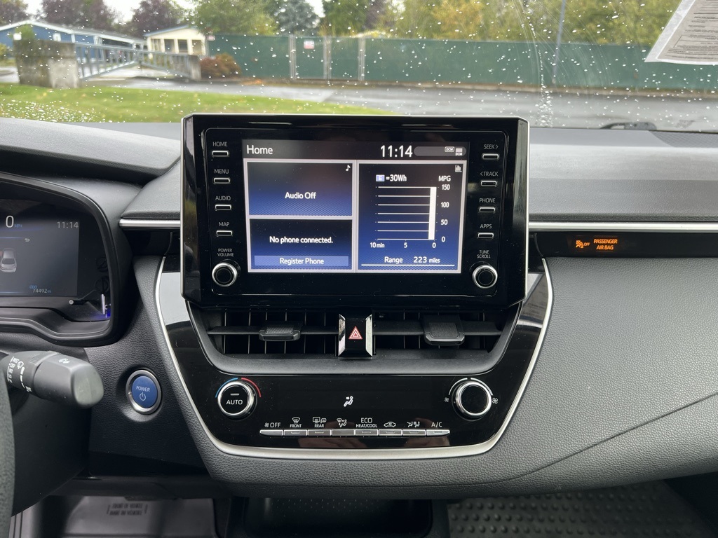 2020 Toyota Corolla Hybrid LE photo 17