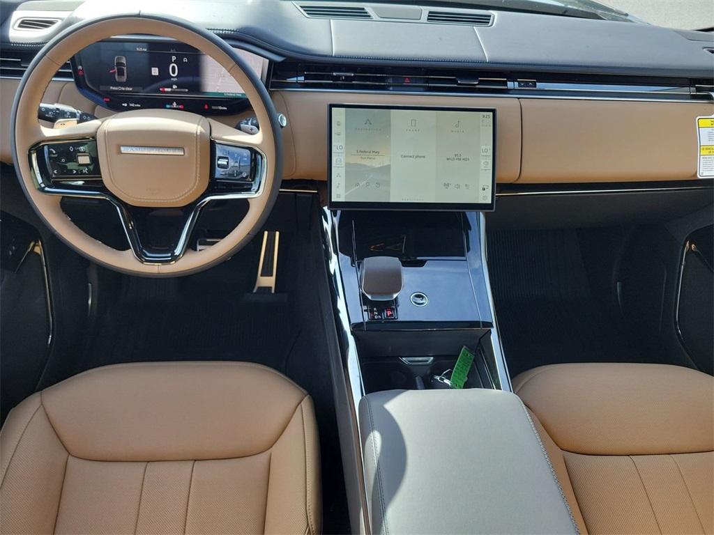 2025 Land Rover Range Rover Sport SE photo 16