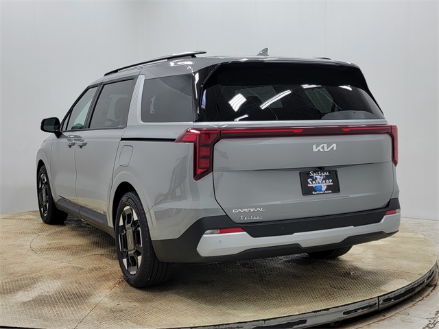 2026 Kia Carnival EX photo 4