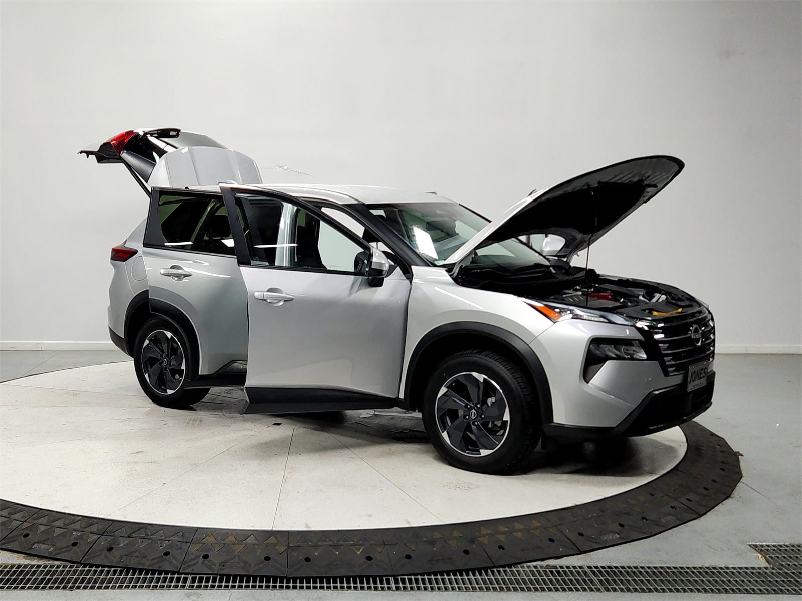 2024 Nissan Rogue SV photo 7