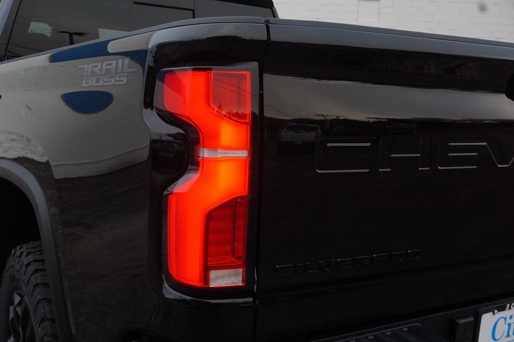 2026 Chevrolet Silverado 2500HD LTZ photo 36