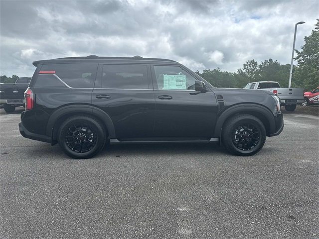 2025 Nissan Armada photo 3