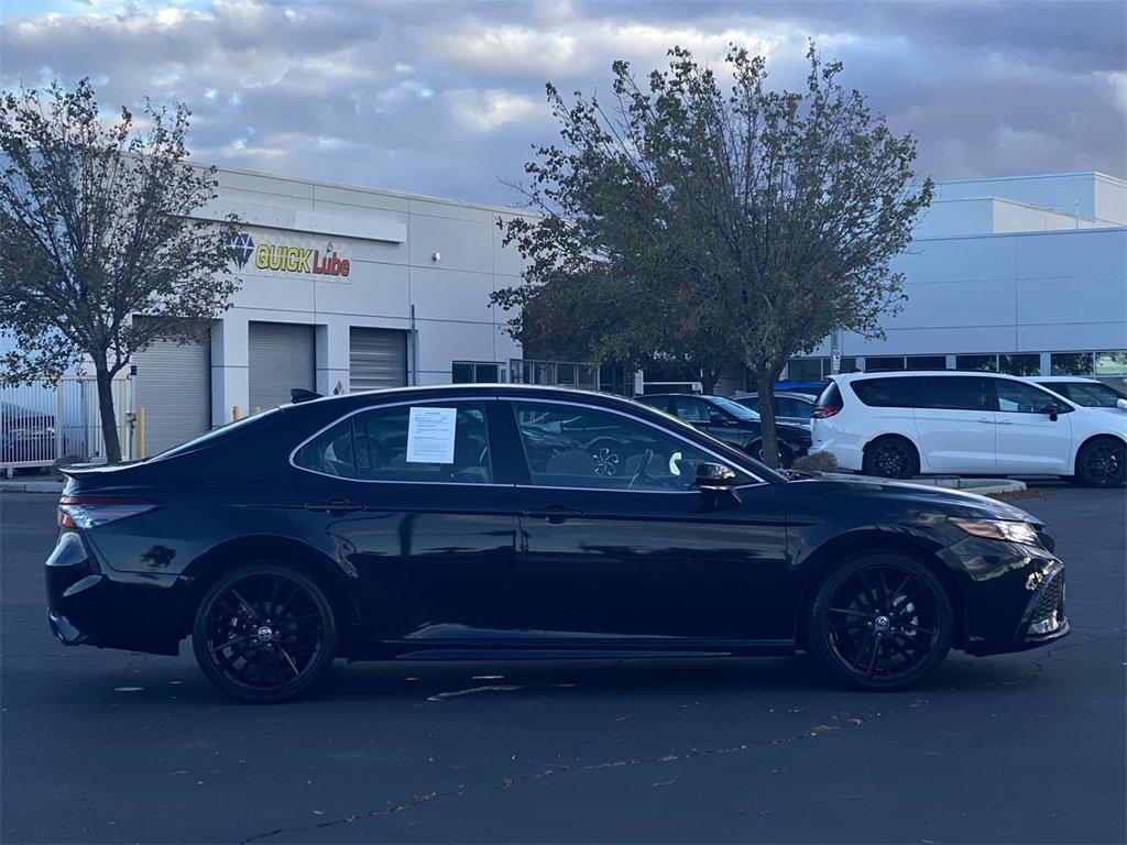2023 Toyota Camry XSE photo 4