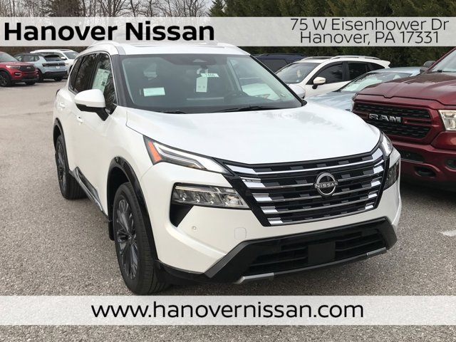 2026 Nissan Rogue Platinum's photo