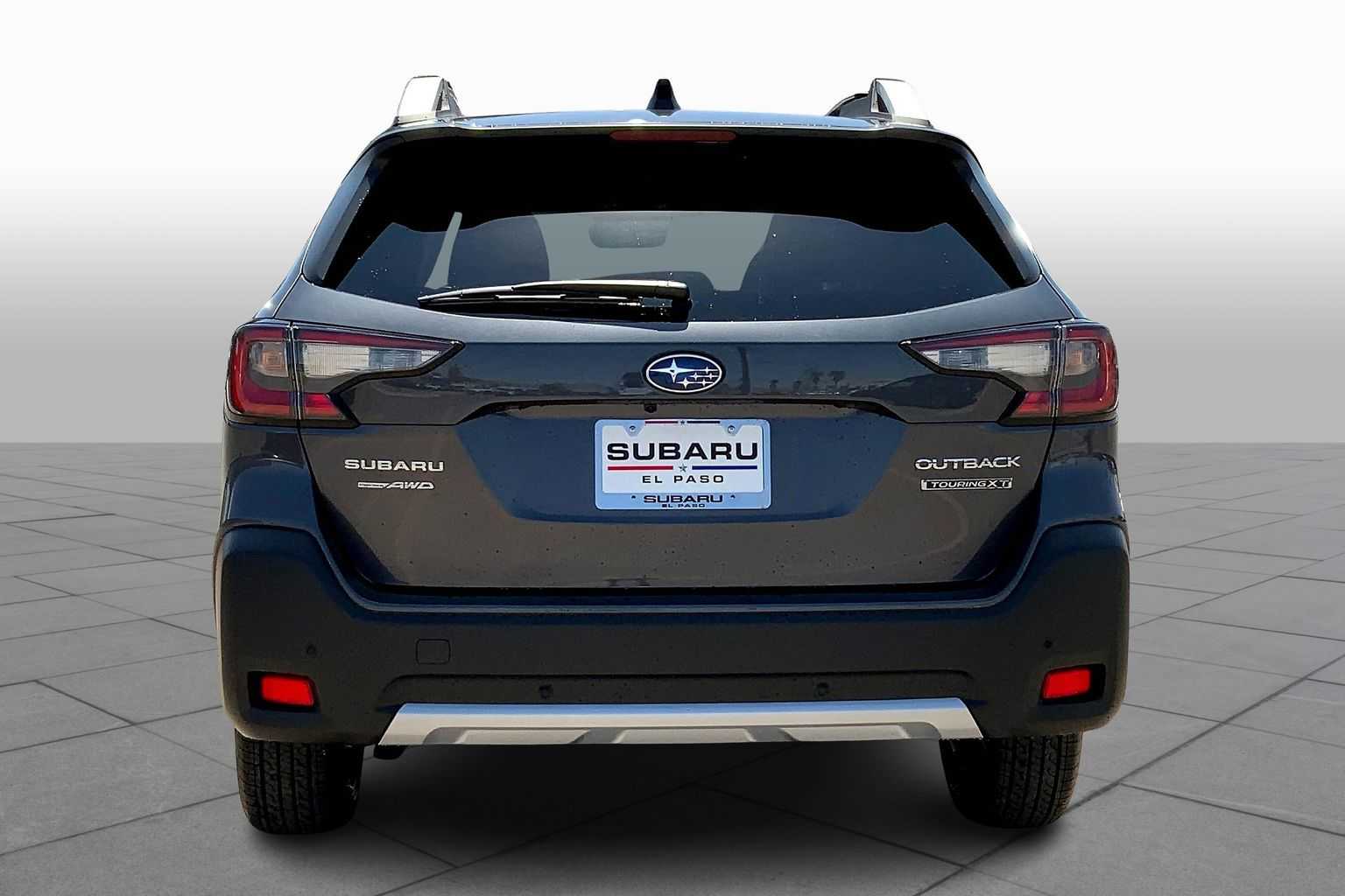 2025 Subaru Outback Touring XT photo 4