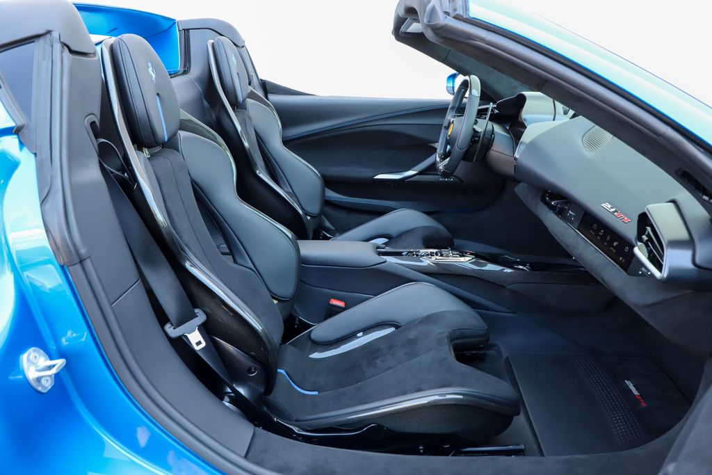 2024 Ferrari 296 GTS photo 26