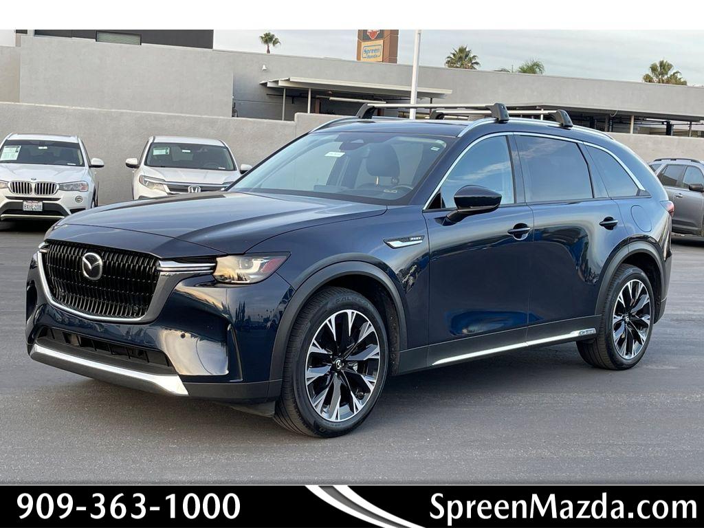 2024 Mazda CX-90 Premium Package's photo