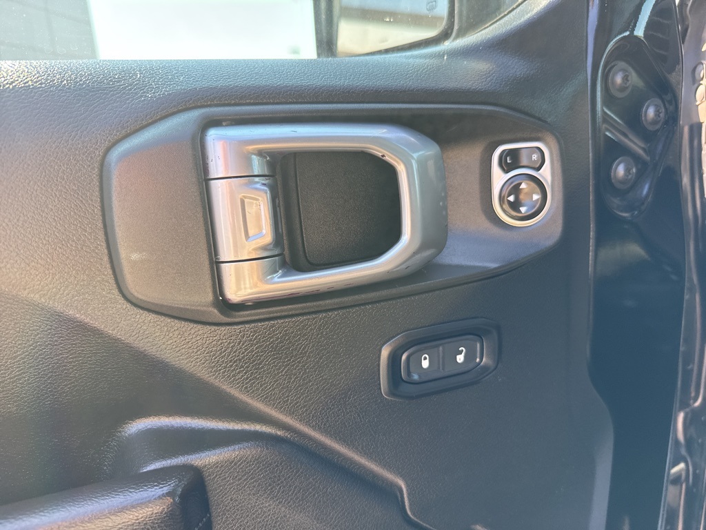 2019 Jeep Wrangler Unlimited Sport S photo 6