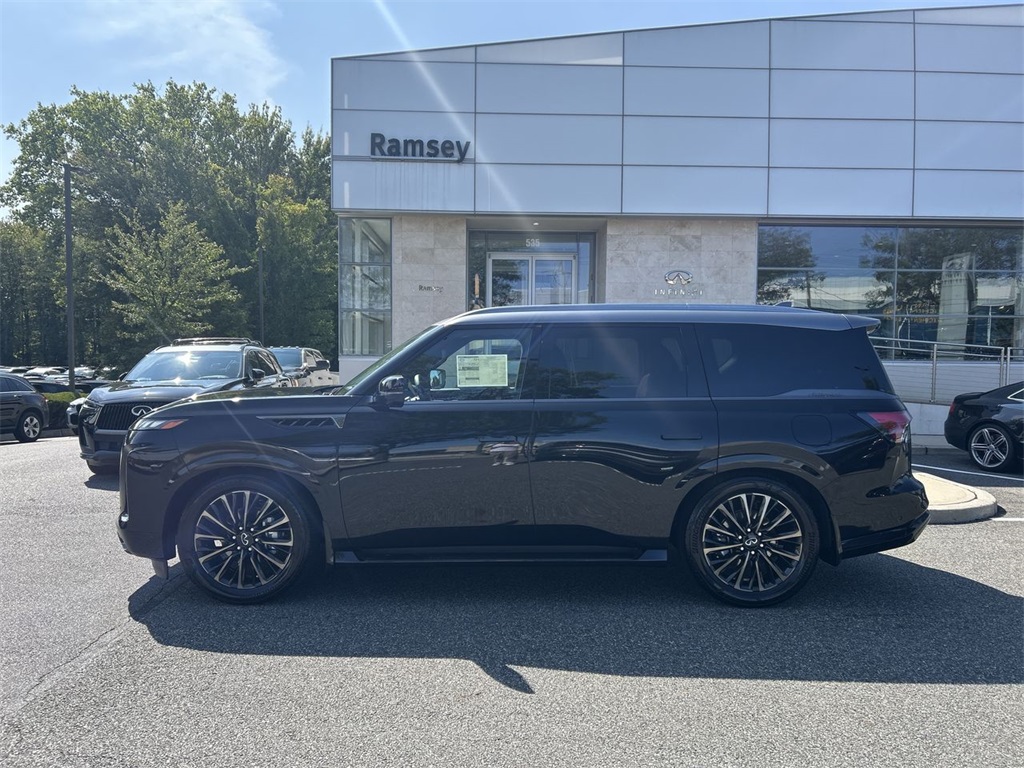 2026 Infiniti QX80 photo 4