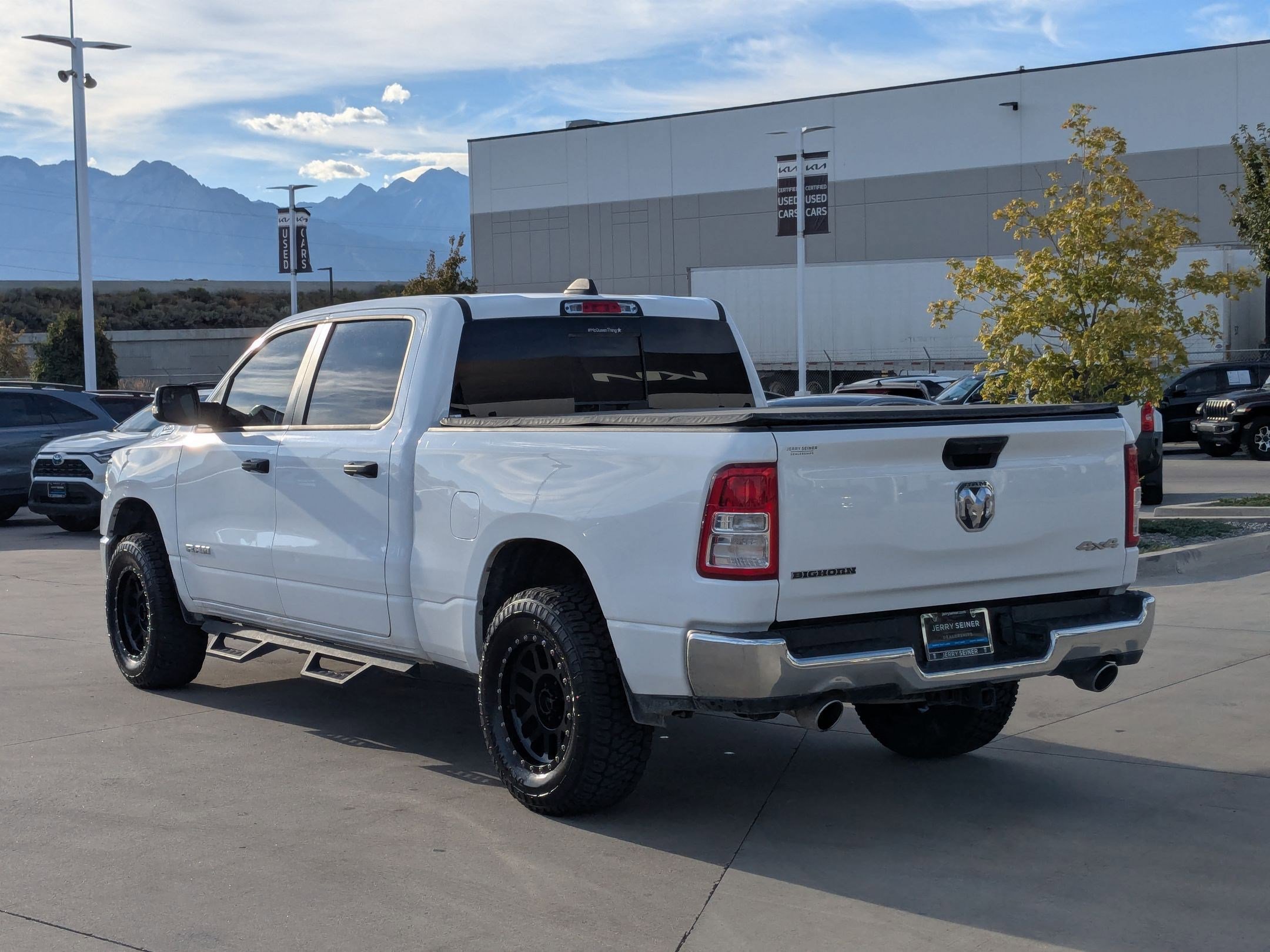 2023 Ram 1500 Big Horn photo 2