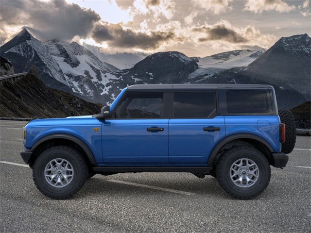 2025 Ford Bronco Badlands photo 2