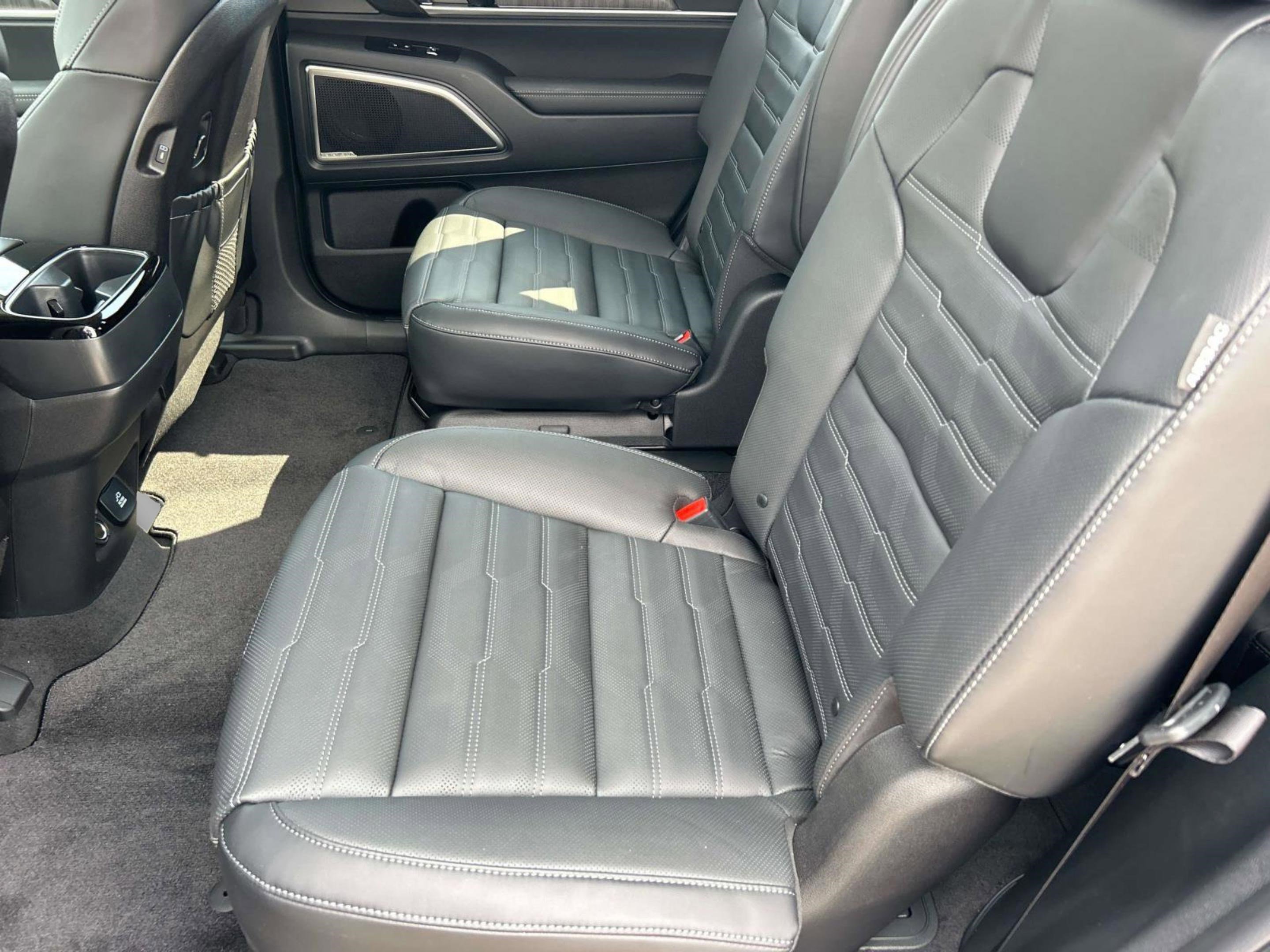 2025 Kia Telluride SX Prestige photo 19