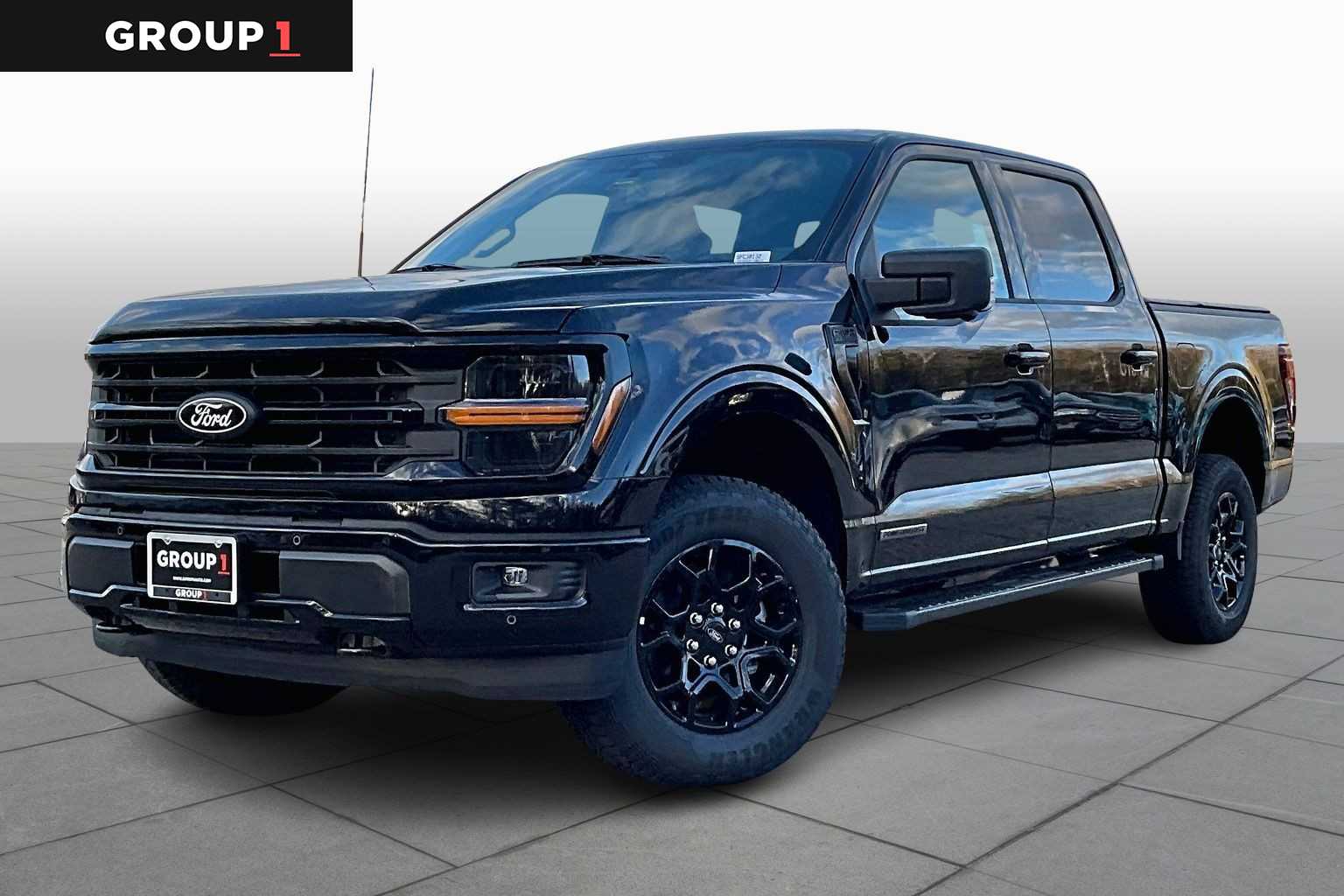 2025 Ford F-150 XLT's photo