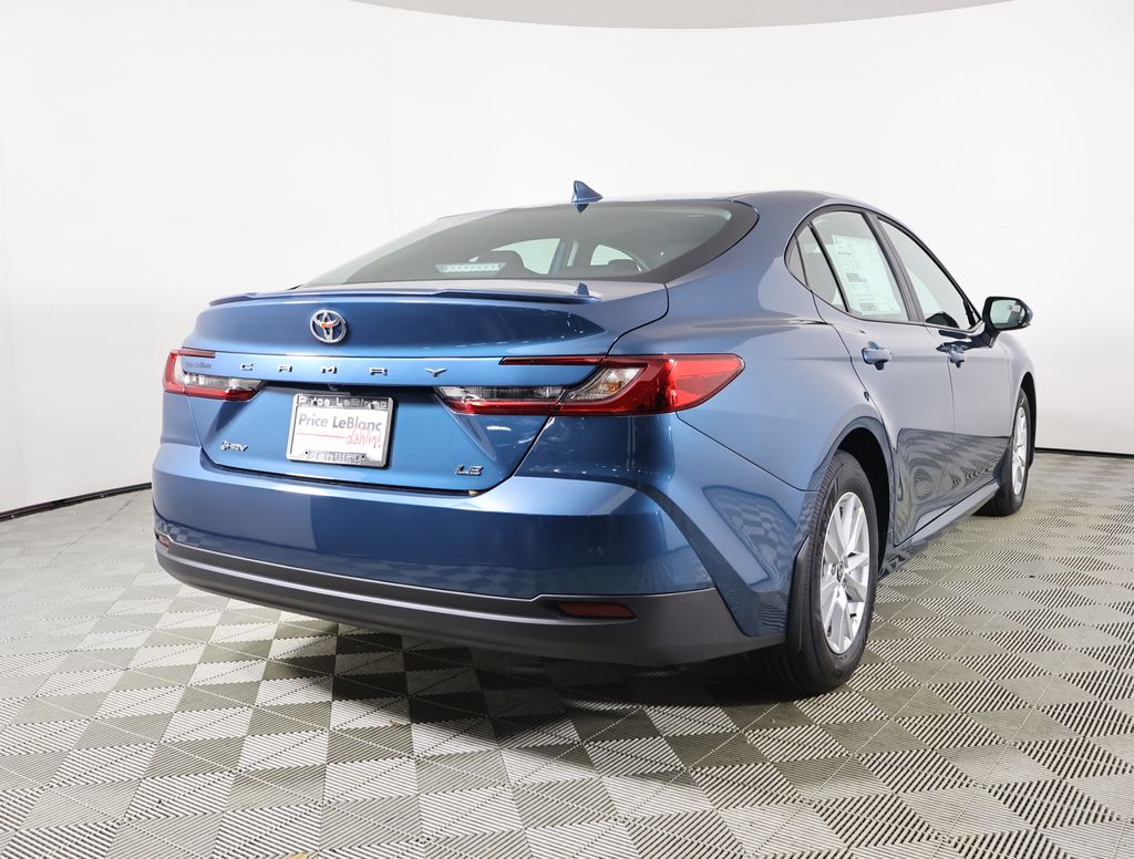 2026 Toyota Camry LE photo 4