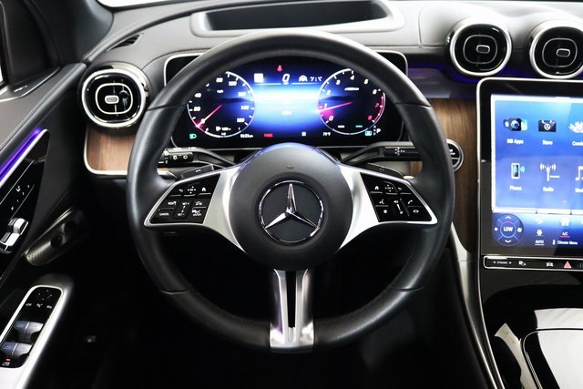 2024 Mercedes Benz GLC 4MATIC 300 photo 6