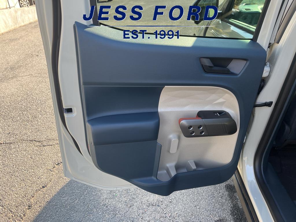 2025 Ford Maverick Lariat photo 9