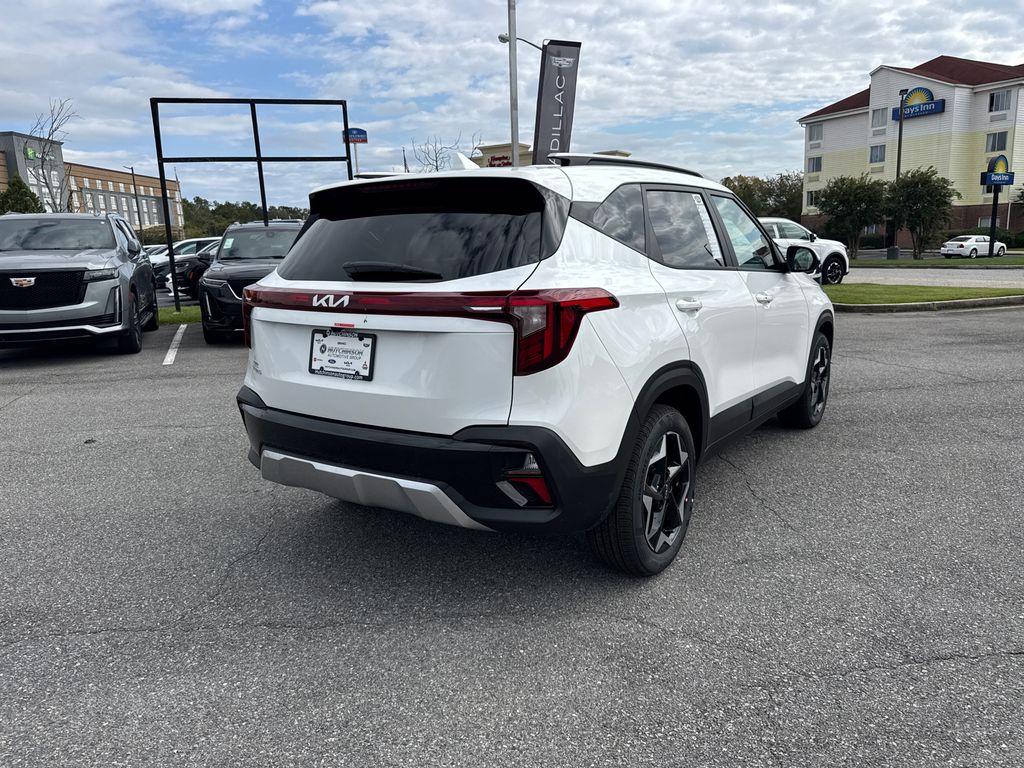 2026 Kia Seltos S photo 3