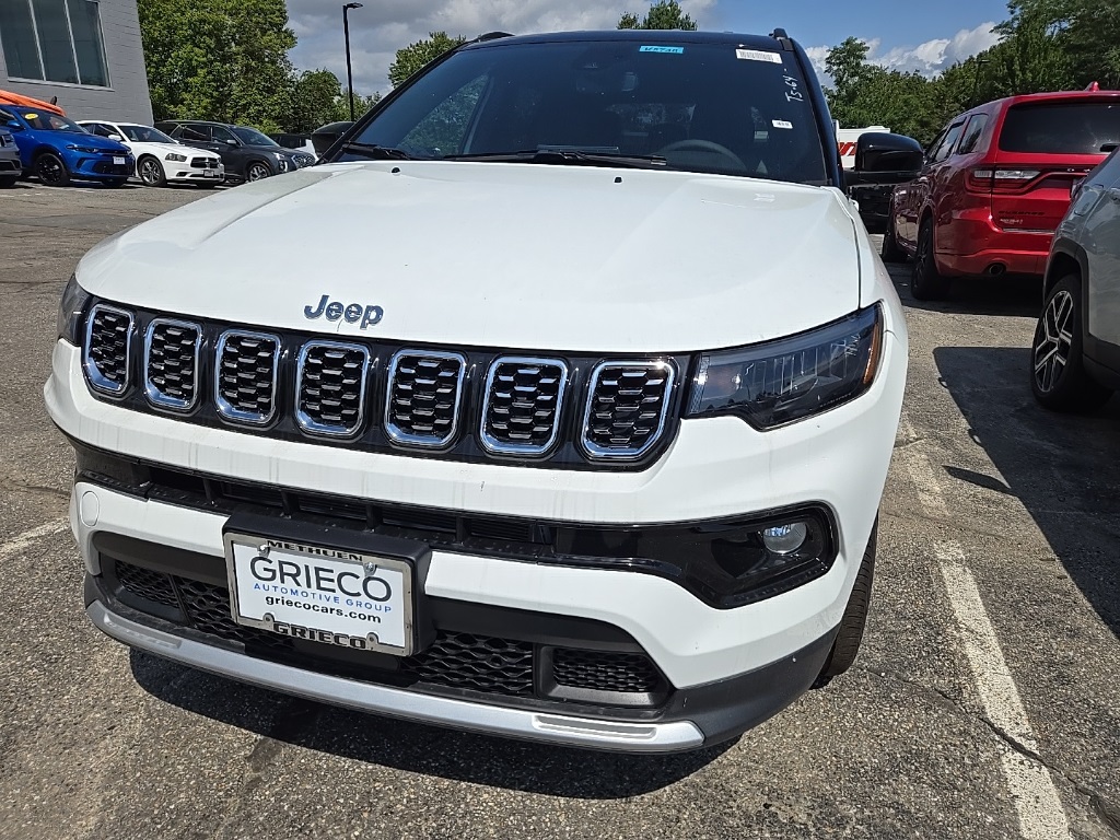 2025 Jeep Compass Limited photo 3