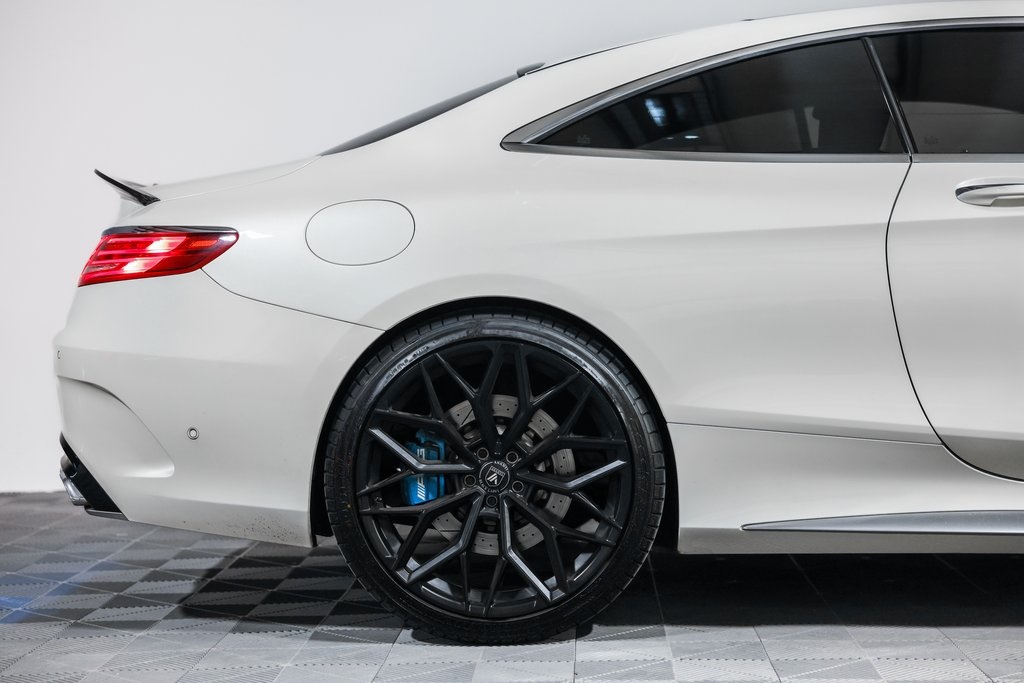 2016 Mercedes Benz S 63 photo 2