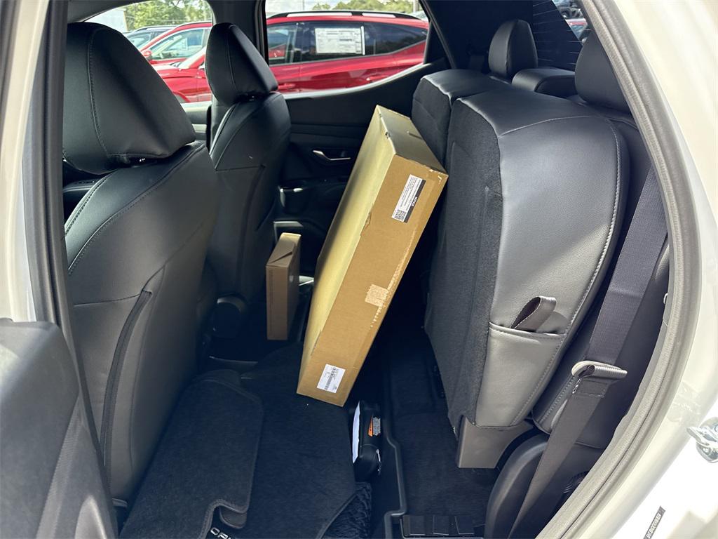 2026 Hyundai Santa Cruz SEL photo 8