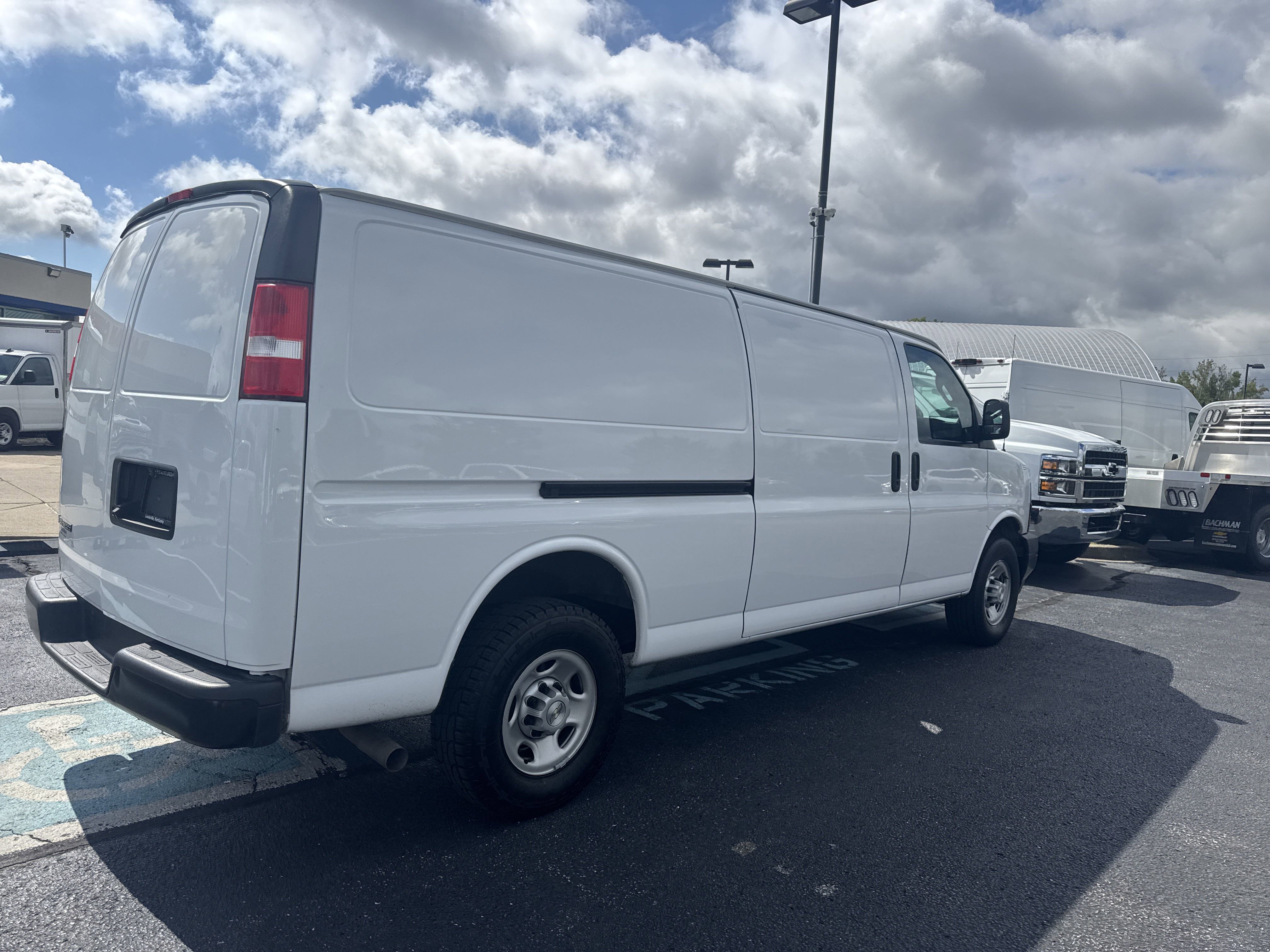 2023 Chevrolet Express 2500 Work Van Cargo photo 2