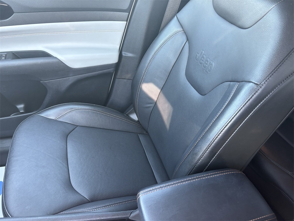 2022 Jeep Compass Limited photo 24