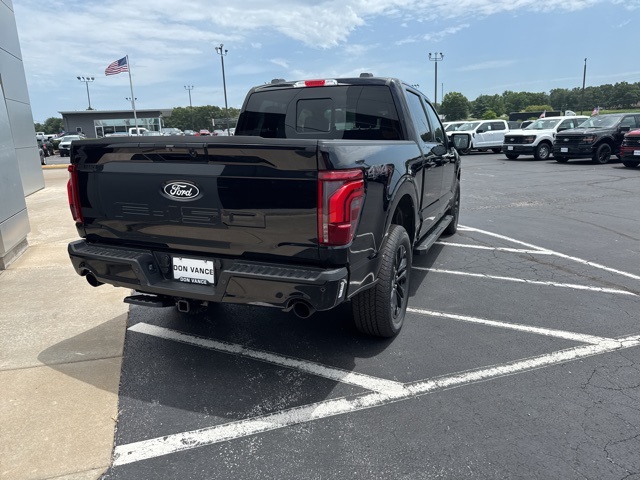 2025 Ford F-150 Lariat photo 4