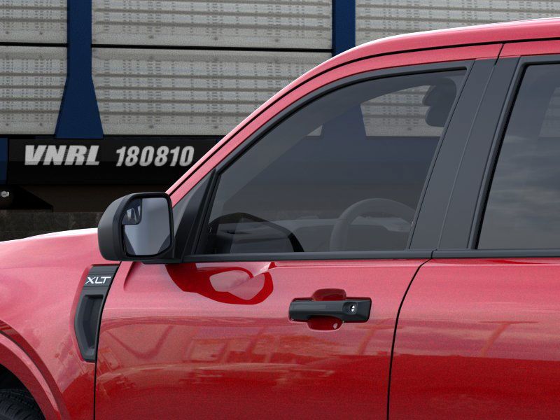 2025 Ford Maverick XLT photo 3