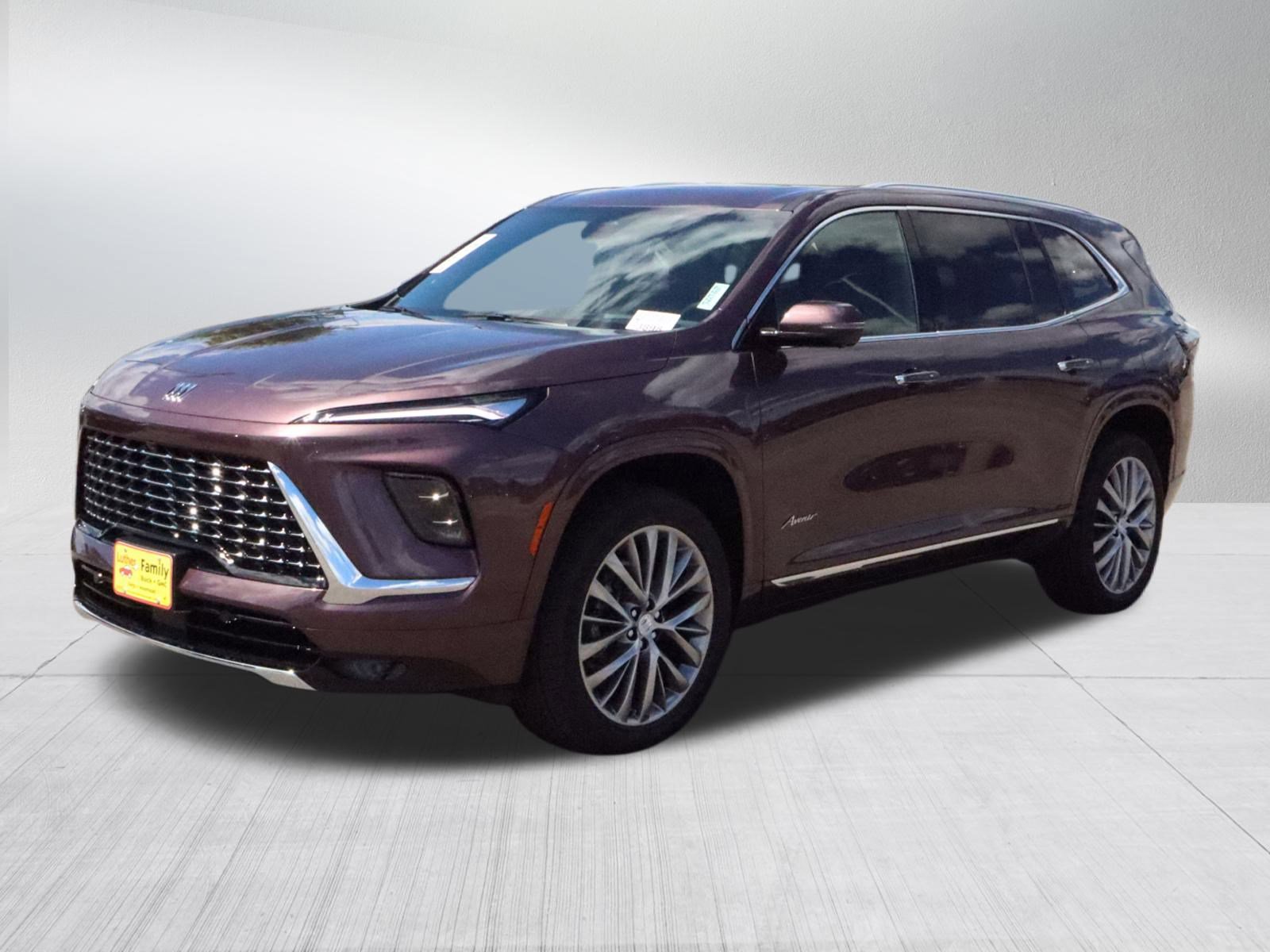 2025 Buick Enclave Avenir photo 3