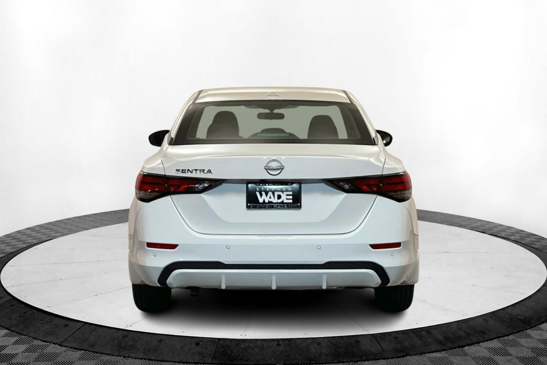 2025 Nissan Sentra SV photo 4