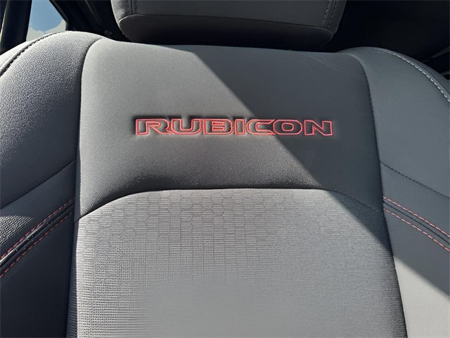 2018 Jeep Wrangler Unlimited Rubicon photo 21