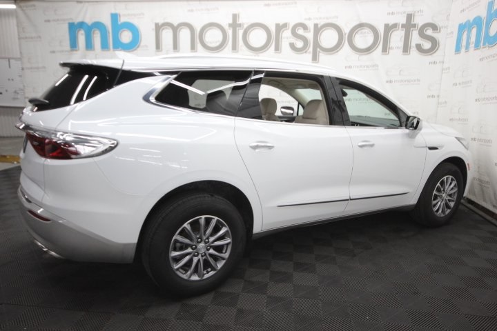 2022 Buick Enclave Essence photo 6