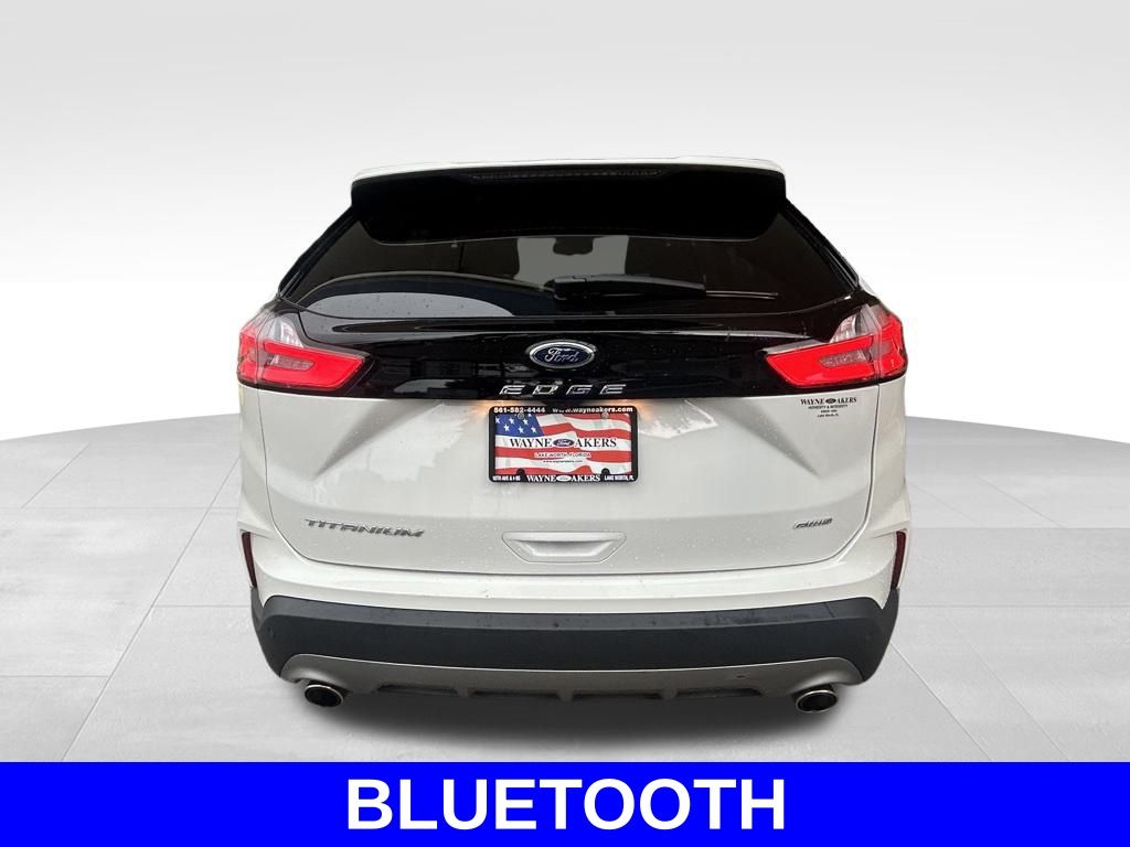 2024 Ford Edge Titanium photo 4